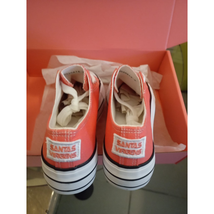 Canvas Sneakers Santas Virgens - Coral