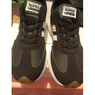 Comfortable Unisex Sneakers Santas Virgens  Black
